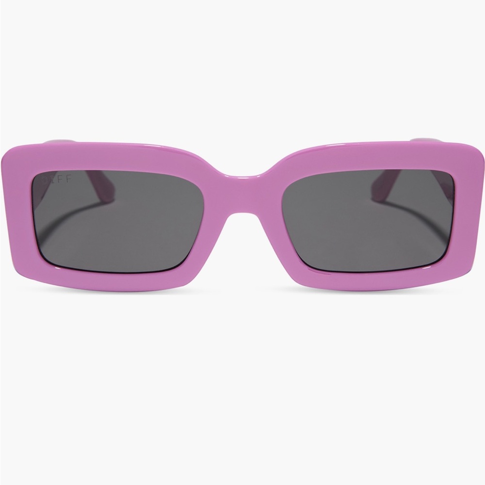DIFF 53mm Rectangle Sunglasses in French Violet